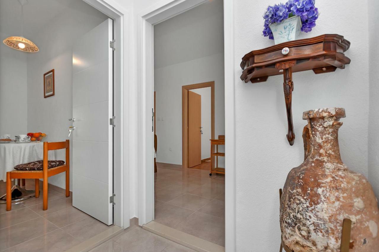 Mirjana & Ivo Apartment Makarska Luaran gambar