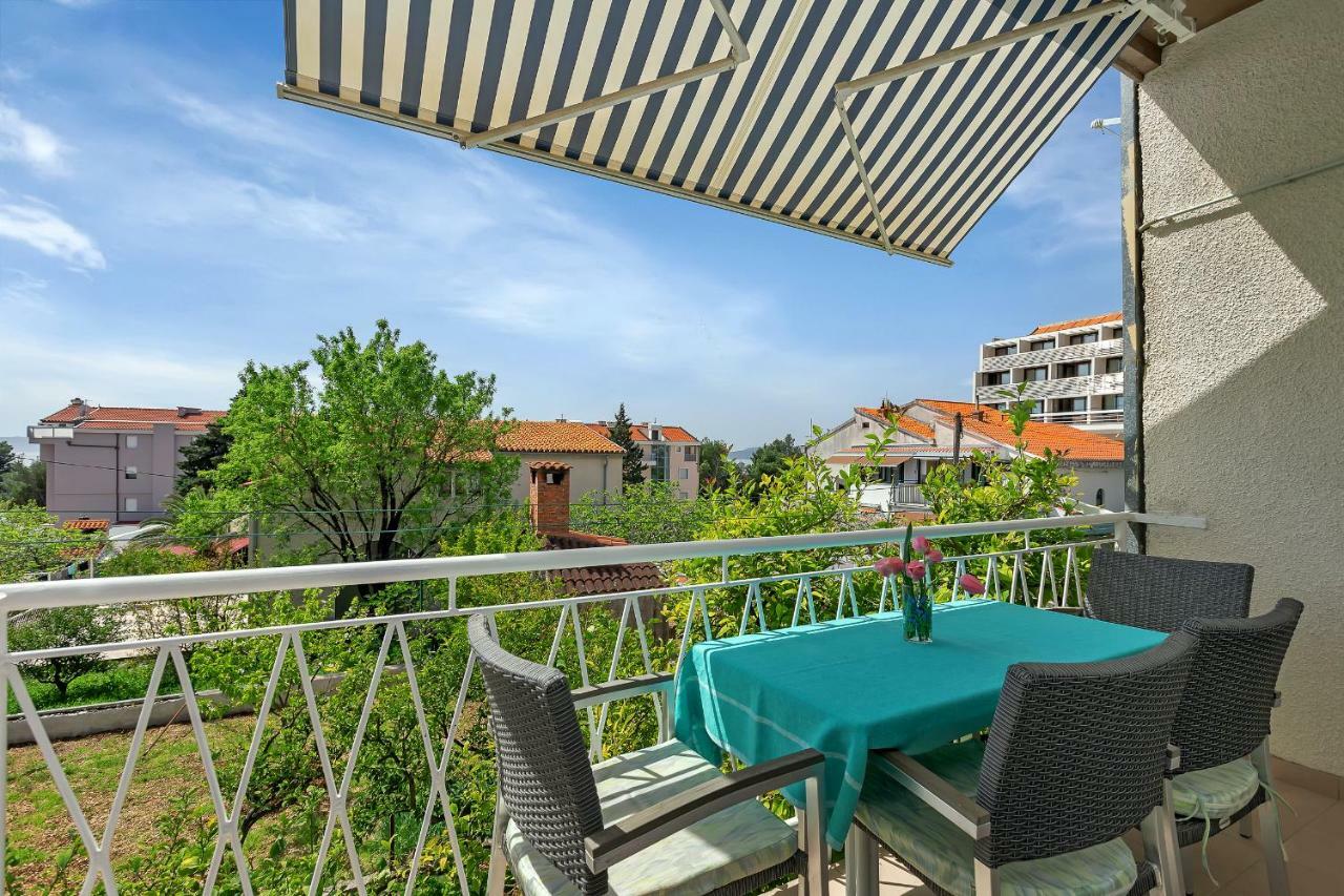 Mirjana & Ivo Apartment Makarska Luaran gambar
