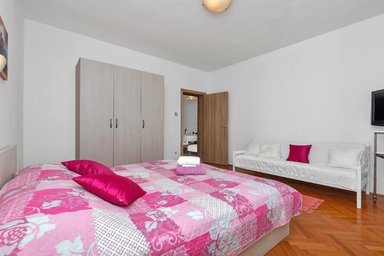 Mirjana & Ivo Apartment Makarska Luaran gambar